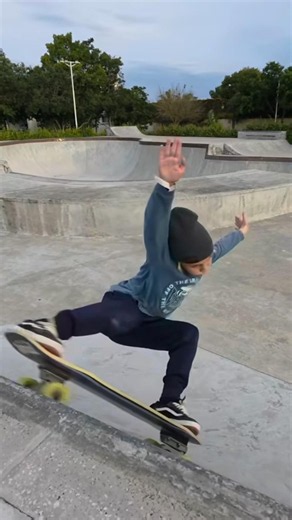Honestly The Best Way to Surf Train?!