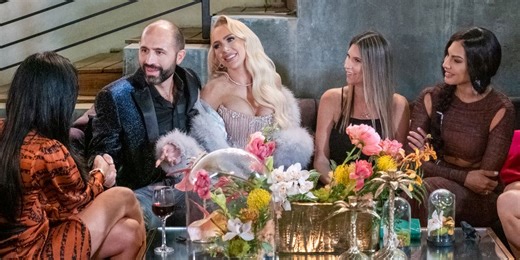 A Brand New Agent Will Star On ‘Selling Sunset’ Season 5