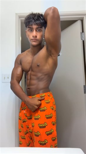 Amrith | Bodybuilding & Fitness on Instagram: "gna be leaner this yr | @pump_company_gym code”Amrith10” - - - - - - #gym #fyp #gymmotivation #fitnessmotivation #indian"