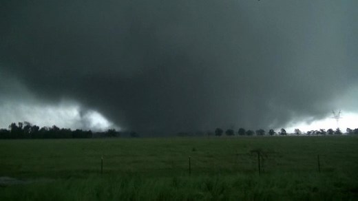 Texas Wedge Tornado Captured on Video By Storm Chaser