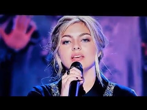 Louane Maman – Eurovision 2025 | Official French Bollywood Song