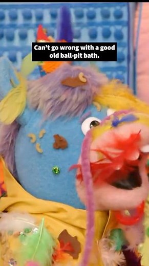 Out: bubble baths. In: ball-pit baths. 🛁