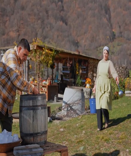 Cooking organic food | Wilderness TV