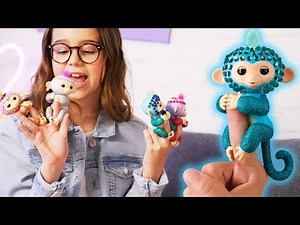 Fingerlings DIY and Unboxing | Fingerblings: Decorate your Fingerlings toys with gems | Toy Review