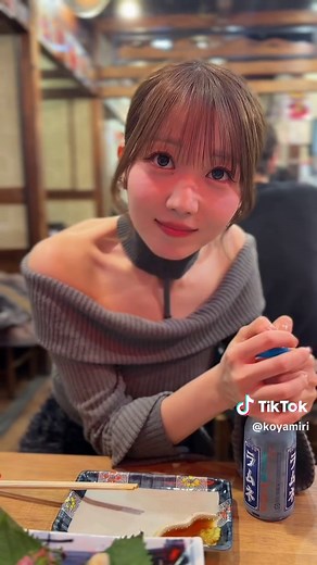 磯丸水産での格闘みりにゃの挑戦