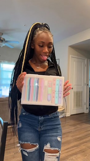 BRE 🦋 on Instagram: "if you have an teenager still in school get this kit!! it’ll save yall both time and money from replacing the dollar store pencils 😘 #ledpencil #pencil #backtoschool"
