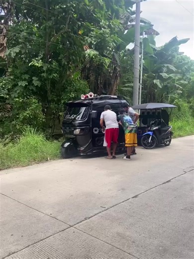 Karun ninyo busdaki oh! HAHAAHAHAHAHA Di na pd katulog ang mga suyaon ani Paking Vlog HAHAHAHAHAHA Sssssssh seeeee youuu😅👊🏻🔊✨🤭 #everyoneactivefollowersシfypシ゚viralシalシ #everyonefollowers #highlights #supersonic #everyoneactivefollowersシfypシ゚viralシalシ