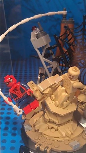 LEGO Hulk VS Hulkbuster #lego #marvel