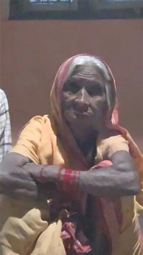 Dadi Jii Ke Sath Prank 😂🤭. #funny #tranding #comedy #viral #explorepage #prank #dadi #prankvideo