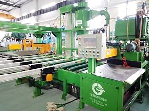 [Hot Item] Top Selling High Precision Profile Finish Saw with Chip Collector