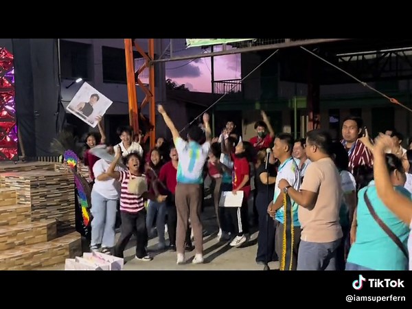 Grade 9 National Costume Showcase at Math Festival 2023