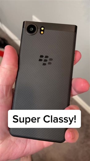 BlackBerry KEYone Black Edition Review and Features