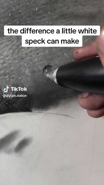 Mastering Hyperrealism Techniques with Kim and Dylan Eakin