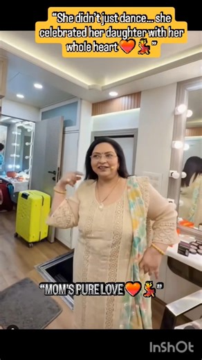 MOM’S PURE LOVE ❤️💃 | Tanya Mittal Mother Dance Practice Goes Viral ✨