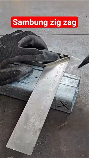 The zigzag connection model is a bit shorter but stronger 😁