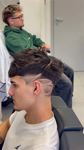 Peto Patrik | Before and After. #pecs #barber #beforeafter | Instagram