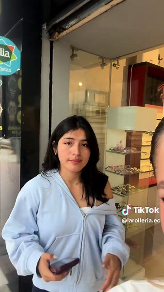 Lo que ustedes ven en el video 👀✨ vs. todo lo que pasó detrás de cámaras 😂🎬 Un poquito del backstage de esta grabación porque aquí también nos divertimos (y sufrimos 😂).