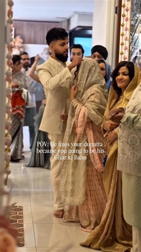 The First Act Of Being His Dulhaniya 🪞🌸 | Roka Ceremony #wedding