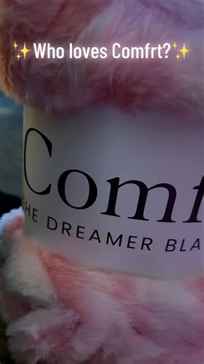 Discover Comfrt: Cozy Blankets and Hoodies