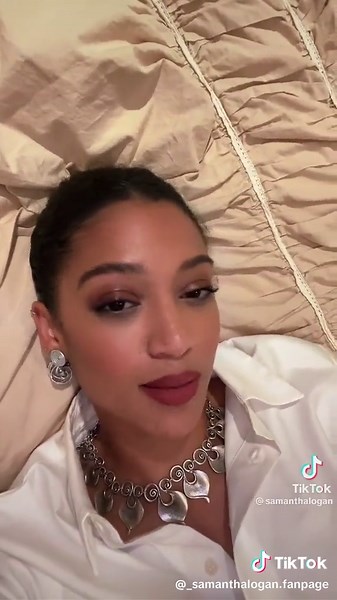 user56645554410 (@_samanthalogan.fanpage)’s videos with original sound - user56645554410
