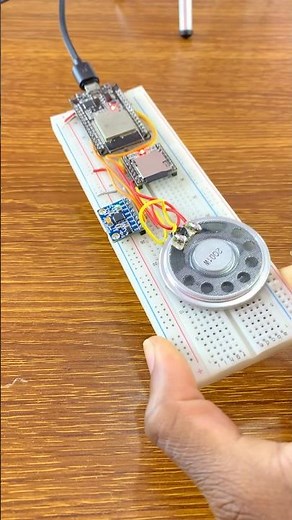 Lift detection system with ESP32 using DFPlayer Mini Module
