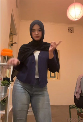 yeppin444 (@alvinarpr)’s videos with suara asli - 🐬