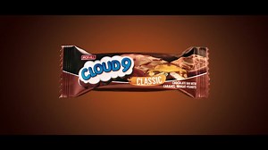 Saw your crush in the library? #EnjoooyThatCloud9Moment with the rich chocolate, crunchy peanuts, chewy nougat and ooey gooey caramel of Cloud 9! | Cloud9 Philippines