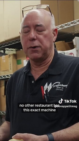 Superdawg: Chicago's Iconic Drive-In Hot Dog Spot