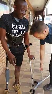 David (hemipelvectomy amputee) is walking on his new leg!