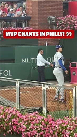 MVP chants at the Bank as Shohei Ohtani warmed up in the bullpen... but they weren't for him 🤣
