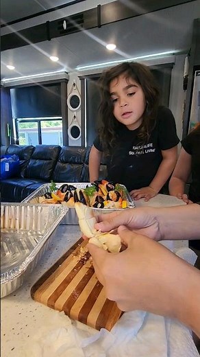 Stone Crab Claw - How to crack