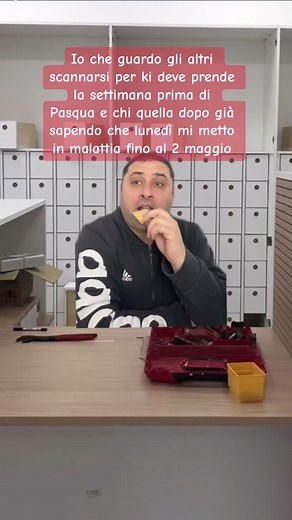 Humorous Office Moments: Eating at Work