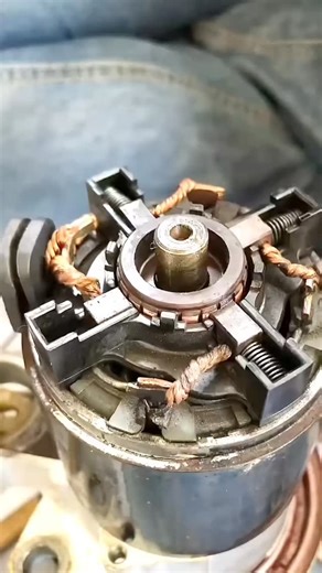 Neeraj car Ac on Instagram: "A carbon brush spring is a mechanical component, typically a spiral or coil spring, used to apply consistent physical pressure to a carbon brush, holding it firmly against the rotating commutator or slip ring of an electric motor or generator #photo #dhoom #sunset #virel #book"