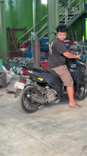 Knalpot ZRC untuk Vario 125: Modifikasi Terbaik