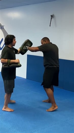 Working on adding combinations to our SDA Open Feed 🏆 http://www.martialwaylegacy.com #kickboxing