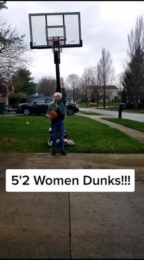 5'2 Women's Dunk in Basketball