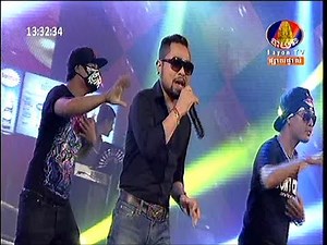 Khmer Song - Roeung Sneha - រឿងស្នេហា by Vong Dara Ratana - វង្ស តារារតនា - Bayon TV