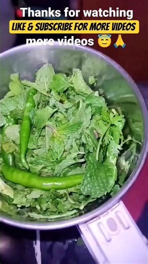 Chicken Dum Biryani in cooker 😋#cooking #food #video #trending #biryani #dumbiryani #shorts #viral