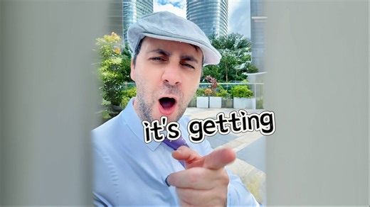 万能句型：it’s getting