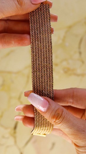 Sama_Jewels | Jewelry Tutorials & DIYs on Instagram: "Amazing Seed Beads Bracelet.🤩 Peyote is a versatile stitch, and the possibilities are endless, The full tutorial is available on my YouTube channel. . #beadedbracelet #peyote #handmade #how to #diy #tutorial #jewelryoftheday"