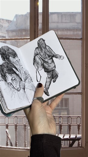 Sofie Rhomberg on Instagram: "me and my sketchbook in barcelona today"