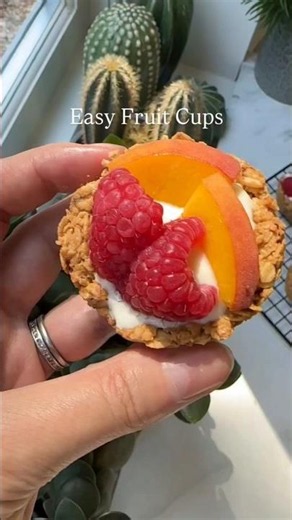 Healthy Yogurt Cups That Taste Like Dessert 🍑✨ #shorts