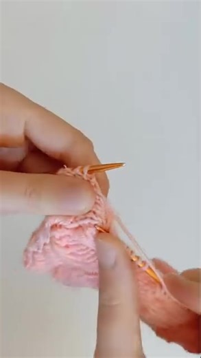#reelsfypシ #reelsviralシ #reelsviralシfb #reelsi̇nstagram #reelschallengereelschallenge #knitting #knittinglove #knittingdesign #knittingaddict #knittingpattern #knittingtutorial | Knitting and Crochet