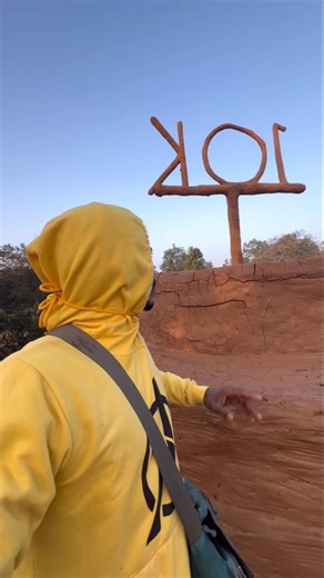 9 Din Ki Mehnat Barbaad 😭 Cake House Gir Gaya | Jungle Survival Mini Vlog Day 9