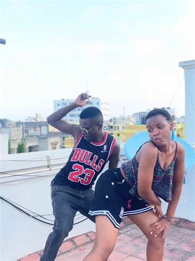 Dance with Amaroo in Mombasa