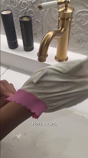 Gant exfoliant en soie brute (gommage tonique)