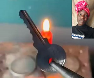 2.3M views · 10K reactions | Easy way to unlock your padlock #fypシ゚viralシ2025fypシ゚viralシ2025fyp #facebookviral #trendingpost | Laugh studio | Facebook