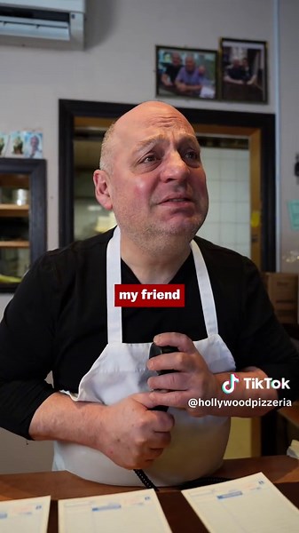 Hollywood Pizzeria: A Taste of Montreal's Best Pizza