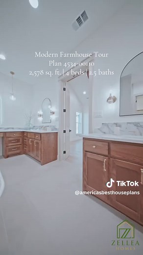 Every little detail is🧑‍🍳💋 Our Texas Friends at Zellea Homes built this Modern Farmhouse beauty to perfection! #dreamhome #housetour #Home #fyp #houseoftiktok