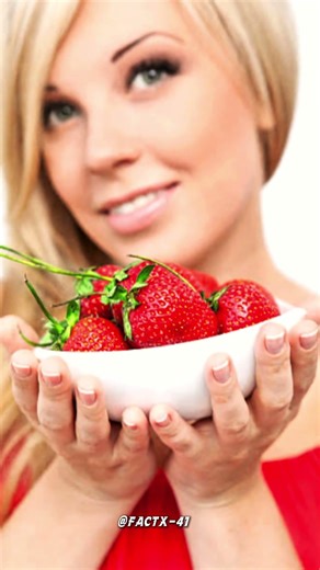 11/30Day🍓Strawberry khane ke fayde#Shorts#explor#helth #facts #trend#trending#vairal #viralproduct